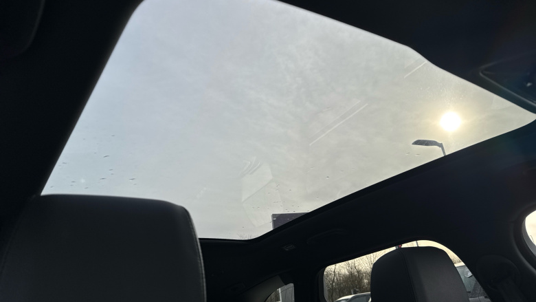 Land Rover Range Rover Velar 2.0 P400e Dynamic SE 5dr Auto Estate